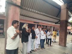 
      
      'Sarabhai vs Sarabhai' cast bid emotional farewell to Satish Shah
      
      