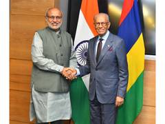 
      
      VP Radhakrishnan holds talks with Mauritius PM in Seychelles
      
      