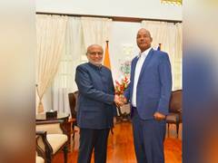 
      
      VP Radhakrishnan meets Seychelles President, reaffirms ties
      
      