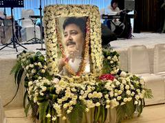 
      
      Film fraternity pays tribute to Satish Shah
      
      