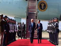 
      
      US President Donald Trump arrives in South Korea
      
      