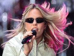 
      
      Reneé Rapp postpones third tour date due to  health issues 
      
      