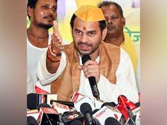 
      
      Tej Pratap Yadav returns to Mahua as JJD candidate, faces RJD
      
      