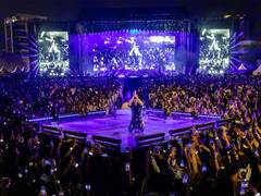 
      
      Many celebs turn up for Enrique Iglesias’ concert in Mumbai
      
      