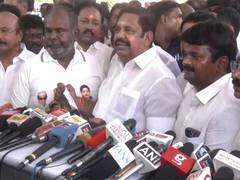 
      
      AIADMK’s Palaniswami pays tribute to Muthuramalinga Thevar
      
      