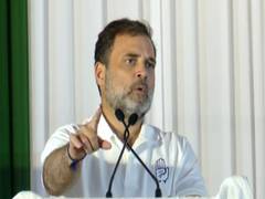 
      
      Bihar polls: Rahul Gandhi repeats claim of polluted Yamuna
      
      