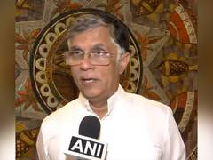 
      
      Pawan Khera over BJP complaint against Rahul Gandhi
      
      