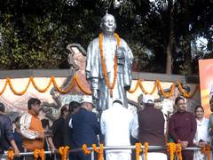 
      
      Uttarakhand CM Dhami pays tribute to Sardar Vallabhbhai Patel
      
      