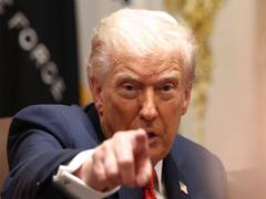 
      
      Trump pushes GOP for 