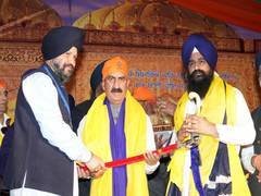 
      
      Himachal CM Sukhu pays glowing tribute to Guru Tegh Bahadur ji
      
      