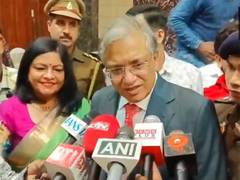 
      
      CEC urges Bihar voters to celebrate polls as festival
      
      