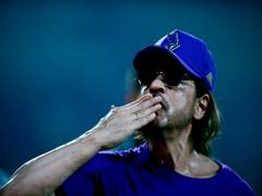 
      
      Bollywood celebs extend birthday wishes to SRK
      
      