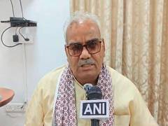 
      
      Rajasthan Minister condoles death of 15 people in road accident
      
      
