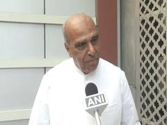 
      
      “Absolutely correct...”: BJP’s Jagdambika backs Yogi Adityanath
      
      