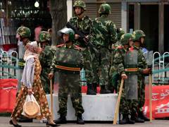 
      
        China’s Xinjiang tourism push criticised 
      
      