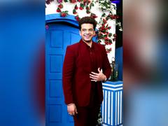
      
      Karan Kundrra joins Sunny Leone as co-host of Splitsvilla 
      
      
