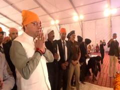 
      
      CM Dhami visits Gurdwara Shri Guru Singh Sabha in Dehradun
      
      