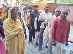 
      
      Bihar records turnout of 13.13% till 9 am in first phase of Assem
      
      
