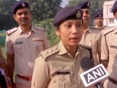
      
      Patna DSP Anu Kumari inspects polling booth in Patna
      
      