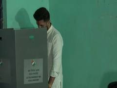 
      
      Bihar polls: LJP (RV) chief Chirag Paswan casts his vote
      
      