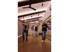 
      
      OG 'Boogie Woogie' gang dances to '3 Shaukk' with Meezaan Jafri
      
      