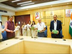 
      
      MoEFCC commemorate 150 Years of ‘Vande Mataram’
      
      