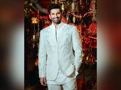
      
      Aditya Roy Kapur turns up the fun at Delhi event
      
      