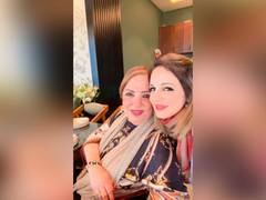
      
      Sussanne Khan remembers mother Zarine Khan
      
      