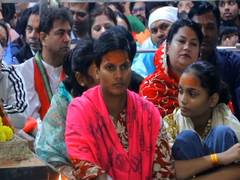
      
      Deepti Sharma visits Shree Mahakaleshwar Temple
      
      