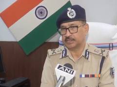 
      
      Bihar DGP on second phase of Assembly polls
      
      