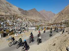 
      
      From Himalayas to Bengal, India rides for hope
      
      