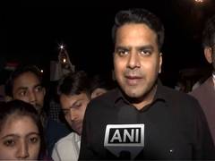 
      
      People stage protest at India Gate over SC's order to remove stra
      
      