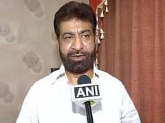 
      
      Veteran leader Shoaib Iqbal resigns from AAP
      
      