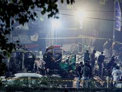 
      
      Leaders condole loss of lives in Delhi blast
      
      