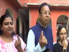 
      
      BJP MP Sanjay Jaiswal cast vote along with family in Bettiah
      
      