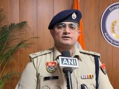 
      
      High alert maintained in Gurugram, says police in wake of Delhi b
      
      