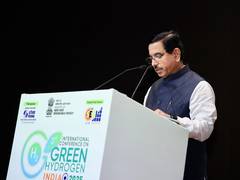 
      
      Pralhad Joshi announces ‘call for proposals’ for hydrogen pilots
      
      