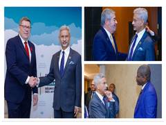 
      
      EAM holds talks with South Africa, Mexico FMs on G7 sidelines
      
      