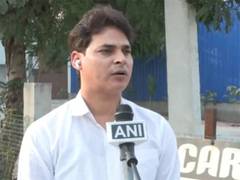 
      
      Red Fort blast: Amir Rashid's ID was from Pulwama: car dealer
      
      