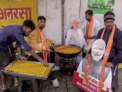 
      
      Early trends show Nitish-led NDA sweeping Bihar polls
      
      