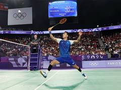 
      
      Kumamoto Masters Japan 2025: Lakshya Sen storms into semifinals
      
      