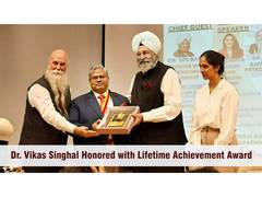 
      
      Dr Vikas Singhal, Honoured at Bakson Homoeopathic Medical College
      
      