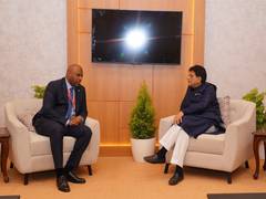 
      
      Union Commerce Minister holds talks with Mozambique Secy of Trade
      
      