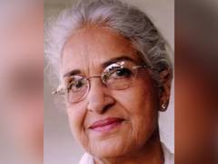 
      
      Veteran actress Kamini Kaushal's final rites performed in Mumbai
      
      