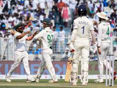 
      
      IND vs SA, 1st Test: India set 124 to chase, lose 2 early wickets
      
      
