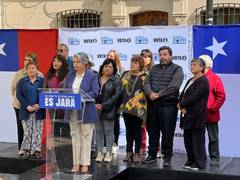 
      
      Chile's presidential polls headed for runoff vote between lef
      
      