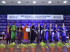 
      
      4000 students graduate from SRMIST
      
      