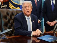 
      
      Trump to Finalise F-35 Fighter Jet Deal with Saudi Arabia
      
      