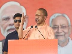 
      
      PM Ekta Mall to showcase products from 75 districts of UP
      
      