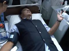 
      
      Guwahati: Assam CM Sarma donates blood
      
      